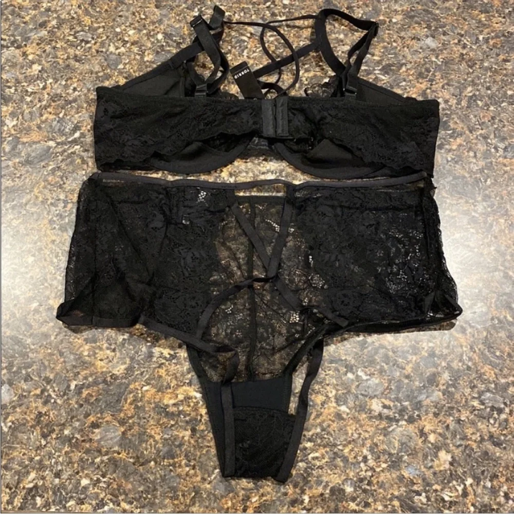 NWT TORRID SET- open cut out back high waist panty & strappy bra - Picture 7 of 10